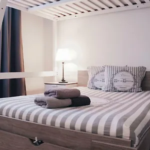  Appartamento Parisian Flat Francia