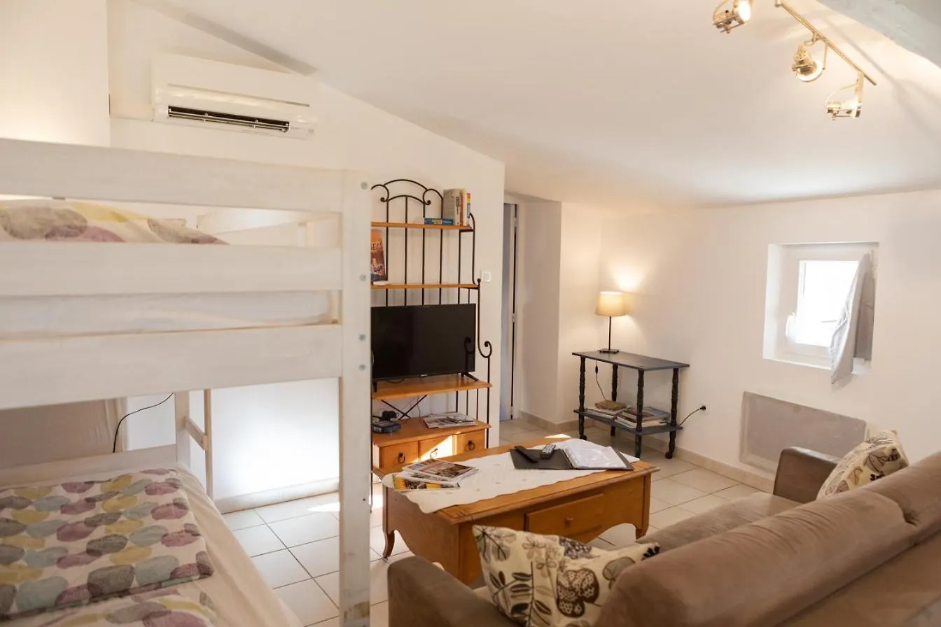 Appartement Spacieux Rochereau L'Isle-sur-la-Sorgue France
